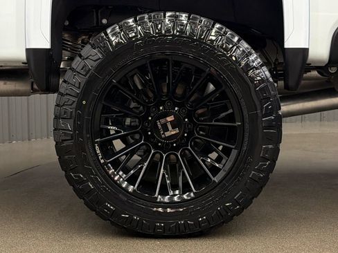 Used 2026 GMC Sierra 3500 Denali Ultimate AWD/4WD image 11