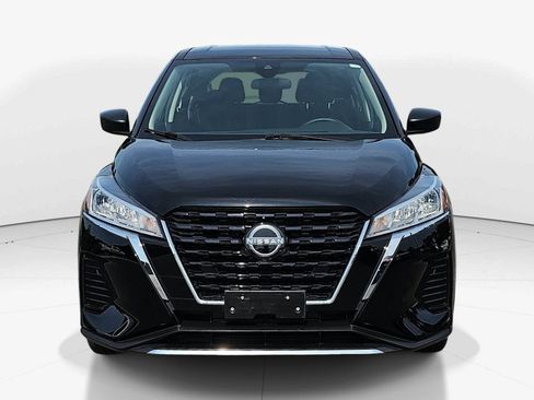 Used 2024 Nissan Kicks S FWD image 9