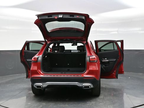 Used 2022 Mercedes-Benz GLA 250 250 4MATIC image 30