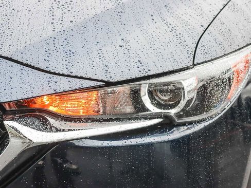 Used 2021 MAZDA CX-5 Touring w/ Touring Preferred SV Package image 7