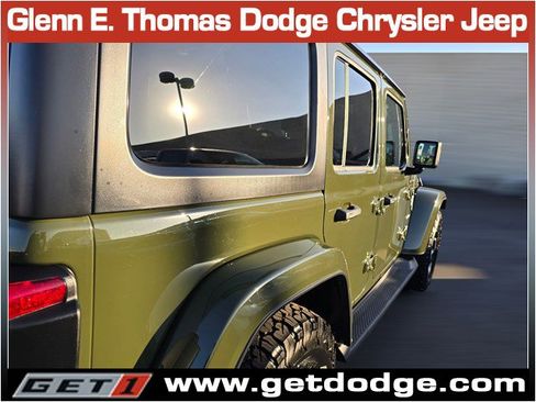 Used 2021 Jeep Wrangler Unlimited Sahara image 9