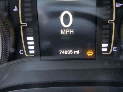 Used 2017 Jeep Cherokee Latitude w/ Safety/Convenience Group image 14