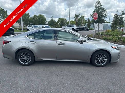 Used 2018 Lexus ES 350 w/ Premier Package FWD image 6