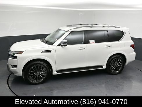 Used 2024 Nissan Armada Platinum w/ Captain's Chairs Package AWD/4WD image 30