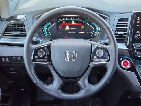 Used 2024 Honda Odyssey Elite image 19