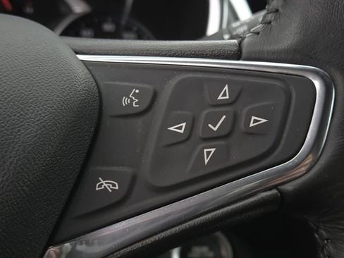 Used 2019 Chevrolet Equinox LT image 13