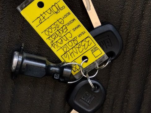 Used 2019 Chevrolet Express 3500 Extended w/ Driver Convenience Package image 52