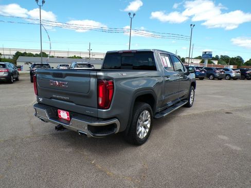 Used 2021 GMC Sierra 1500 SLT w/ SLT Premium Plus Package AWD/4WD image 7