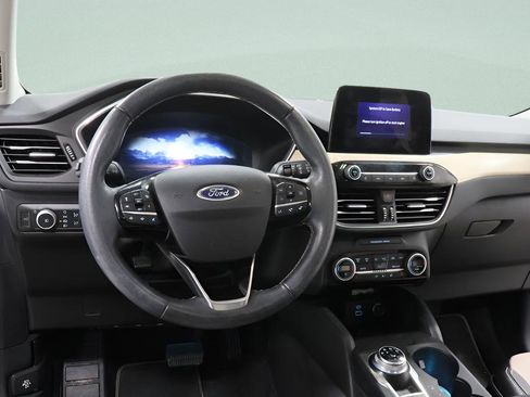 Used 2021 Ford Escape Titanium w/ Titanium Elite Package image 9