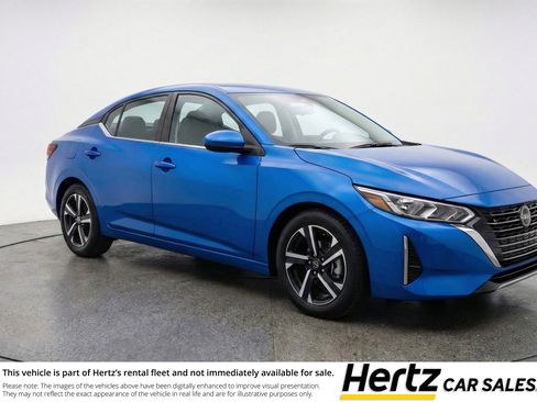 Used 2025 Nissan Sentra SV image 1
