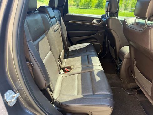 Used 2014 Jeep Grand Cherokee Summit AWD/4WD image 30