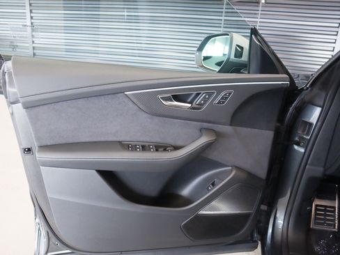 New 2026 Audi RS Q8 performance image 26