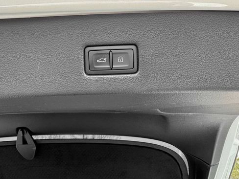 Used 2022 Audi S7 Premium Plus w/ S Sport Package image 10