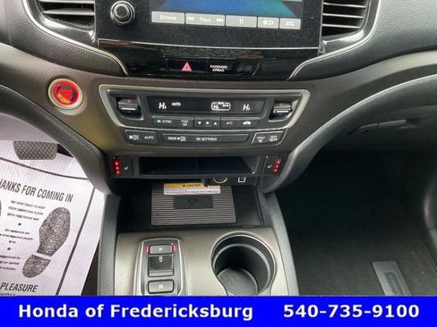 Certified 2023 Honda Passport TrailSport image 35