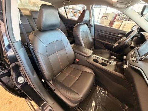 Used 2019 Nissan Altima 2.5 SR AWD/4WD image 17