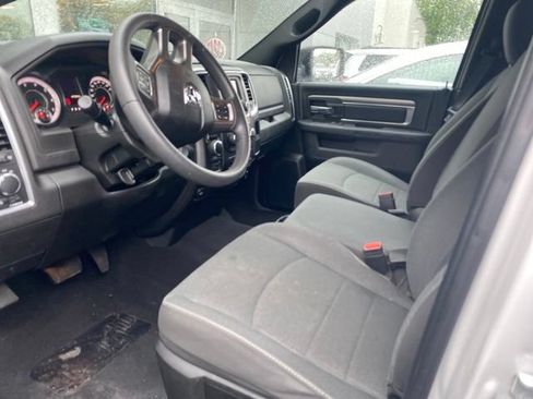 Used 2024 RAM 1500 Warlock AWD/4WD image 7