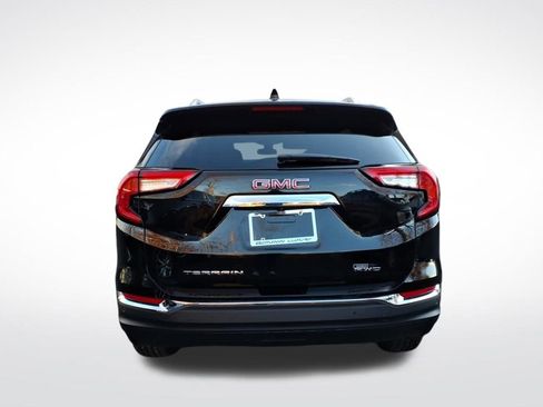 Certified 2022 GMC Terrain SLT image 7