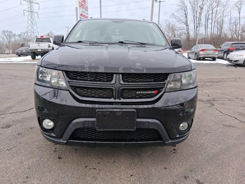 Used 2014 Dodge Journey SXT w/ Flexible Seating Group image 2