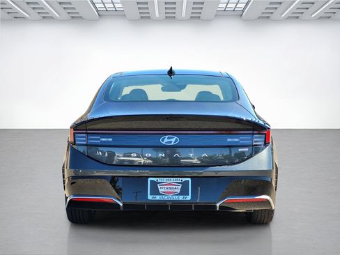 New 2026 Hyundai Sonata Limited FWD image 5