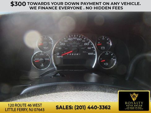 Used 2017 Chevrolet Express 2500 image 40