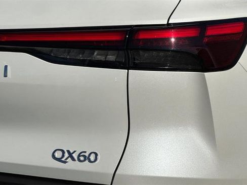 Certified 2023 INFINITI QX60 Luxe image 26