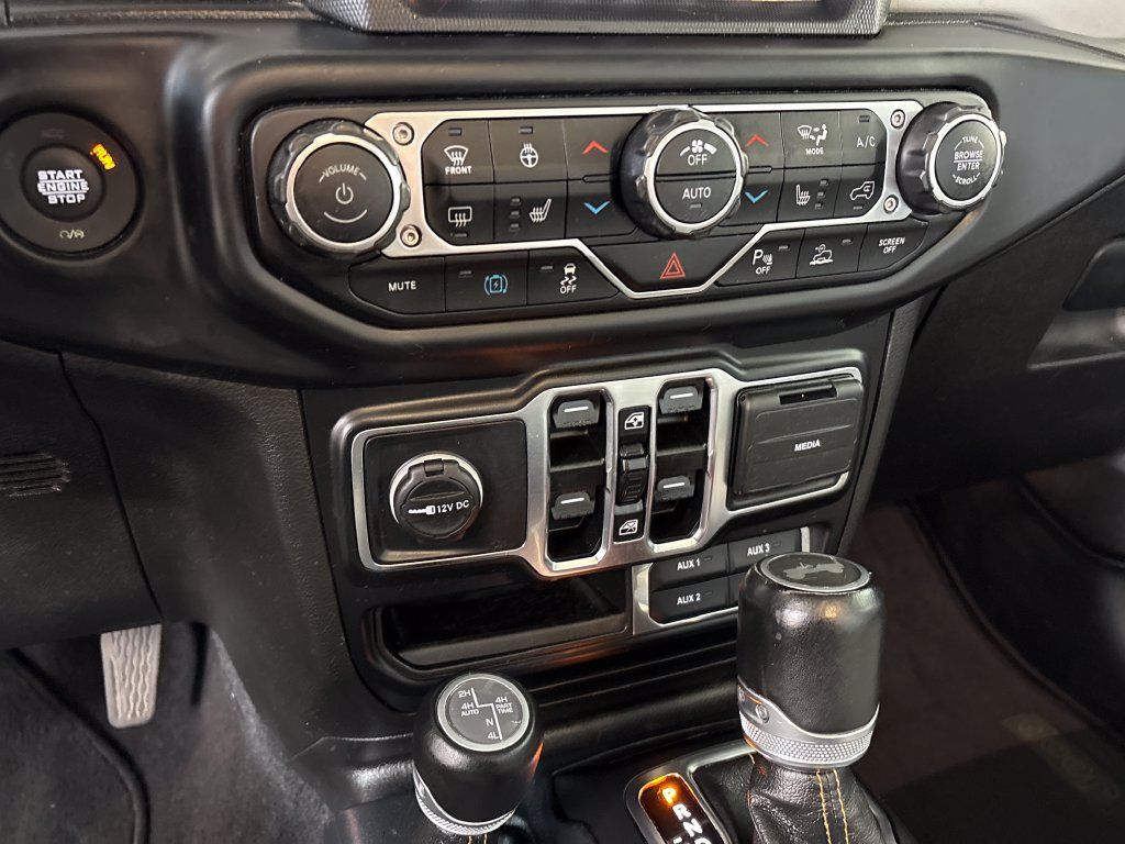 Used 2021 Jeep Wrangler Unlimited Sahara AWD/4WD image 54