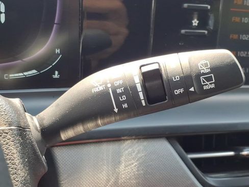 Certified 2024 Kia Seltos LX AWD/4WD image 23
