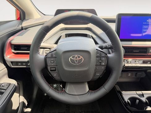 Used 2024 Toyota Prius Prime FWD image 17