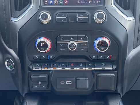 Used 2021 GMC Sierra 1500 Denali w/ Technology Package AWD/4WD image 28