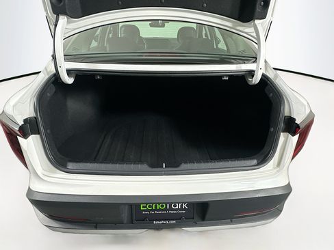 Used 2025 Kia K4 FWD image 26