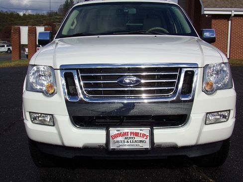 Used 2008 Ford Explorer Sport Trac Limited image 4