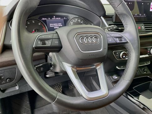Used 2021 Audi Q5 Premium w/ Convenience Package image 14