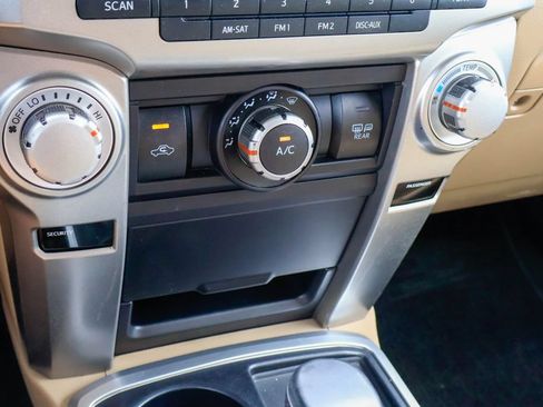 Used 2011 Toyota 4Runner SR5 RWD image 11