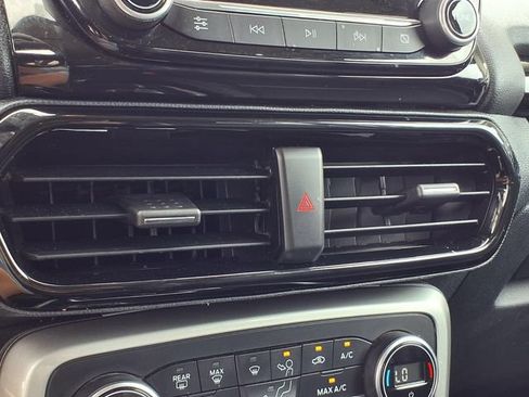 Used 2020 Ford EcoSport Titanium FWD image 14