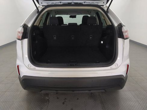 Used 2022 Ford Edge SE image 29