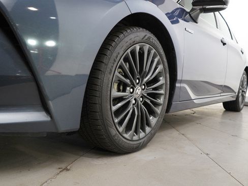 Used 2020 Toyota Avalon XSE w/ All Weather Liner Package image 27