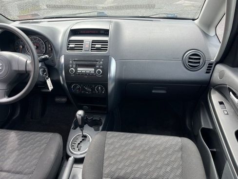Used 2008 Suzuki SX4 AWD Hatchback image 23