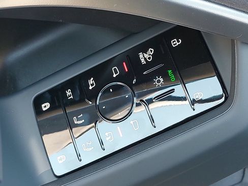 New 2026 Audi SQ5 Premium Plus AWD/4WD image 31