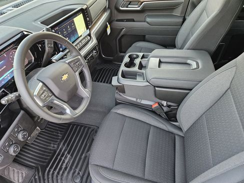 New 2026 Chevrolet Silverado 1500 LT w/ Texas Edition Plus AWD/4WD image 17