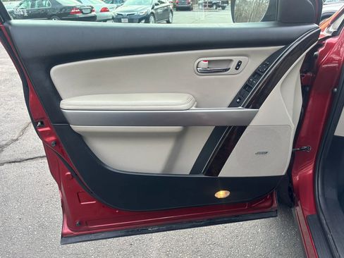 Used 2012 MAZDA CX-9 Grand Touring w/ Moonroof & Bose Audio Pkg image 13