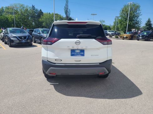 Used 2023 Nissan Rogue SV w/ SV Premium B Package AWD/4WD image 6