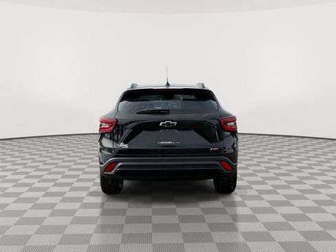 New 2026 Chevrolet Trax RS w/ Sunroof Package FWD image 13