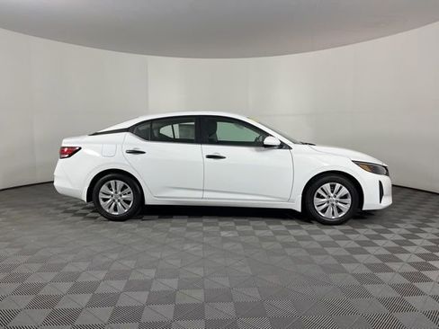 New 2025 Nissan Sentra S image 11