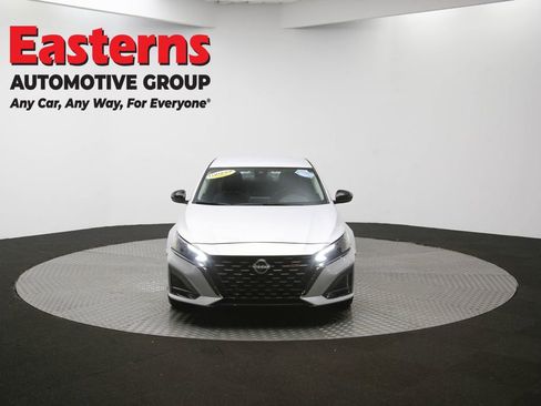 Used 2024 Nissan Altima 2.5 SR image 51