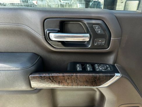 Used 2020 GMC Sierra 2500 Denali w/ Denali Ultimate Package image 71
