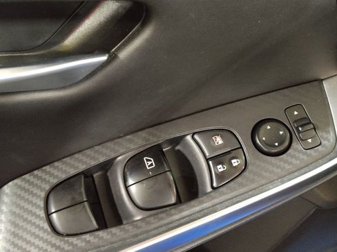 Used 2021 Nissan Sentra SR FWD image 27