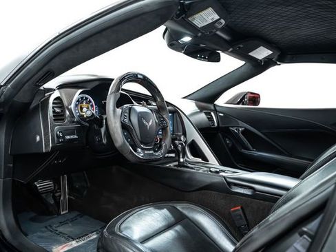Used 2017 Chevrolet Corvette Z06 image 16