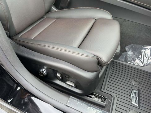 New 2026 Cadillac CT5 V w/ Technology Package AWD/4WD image 9