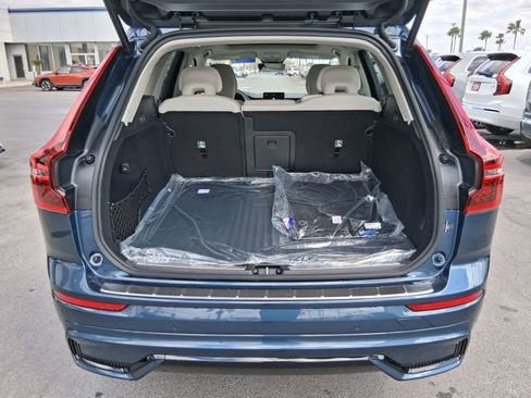 New 2026 Volvo XC60 B5 Ultra w/ Protection Package Premier AWD/4WD image 6