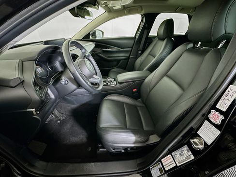 Used 2025 MAZDA CX-30 AWD 2.5 S w/ Preferred Package image 13